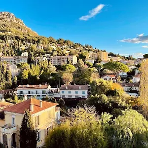 Superbe Sur Vence